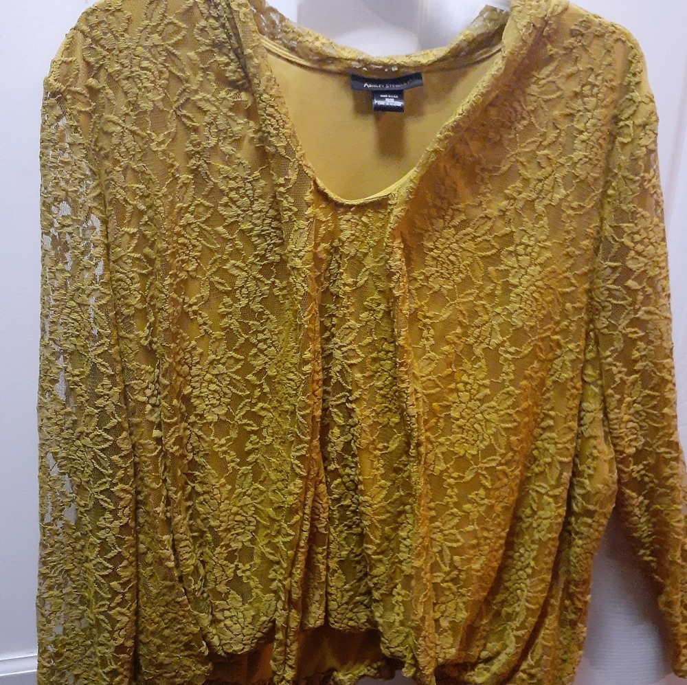 Gold long sleeve top